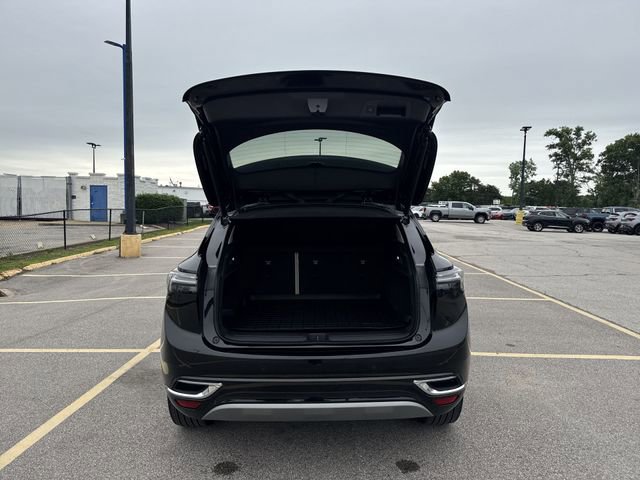 Used 2023 Buick Envision Avenir AWD/4WD image 27