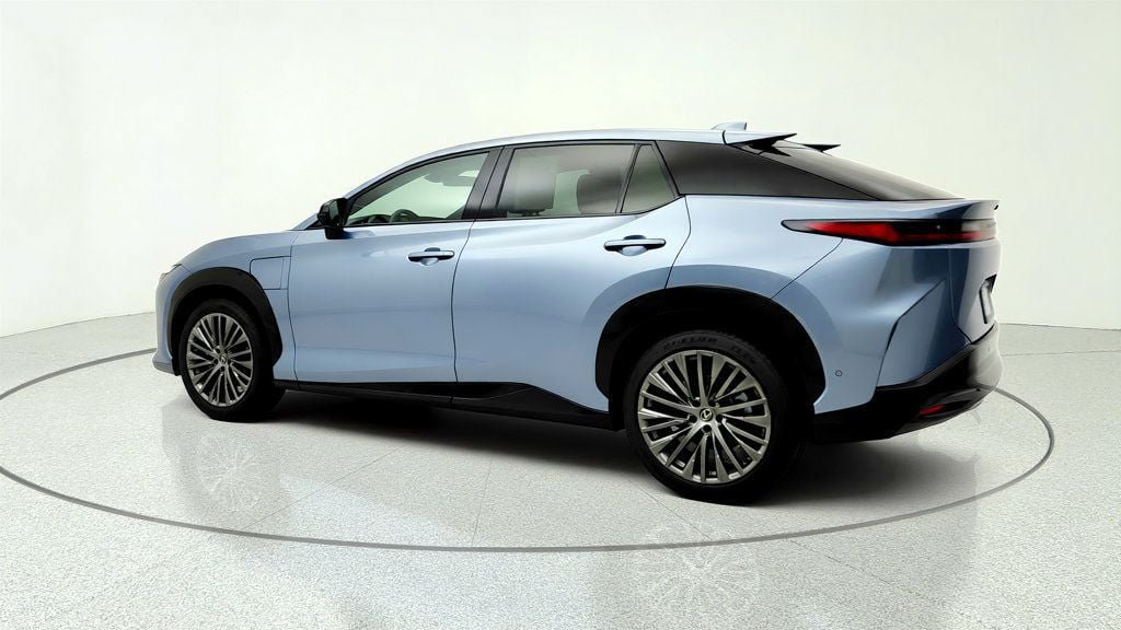 Used 2023 Lexus RZ 450e Premium w/ Accessory Package (2T) AWD/4WD image 7