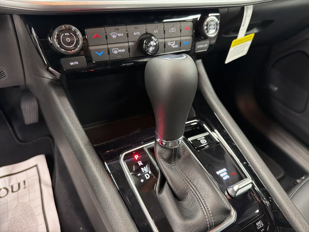 New 2026 Jeep Compass Limited image 21