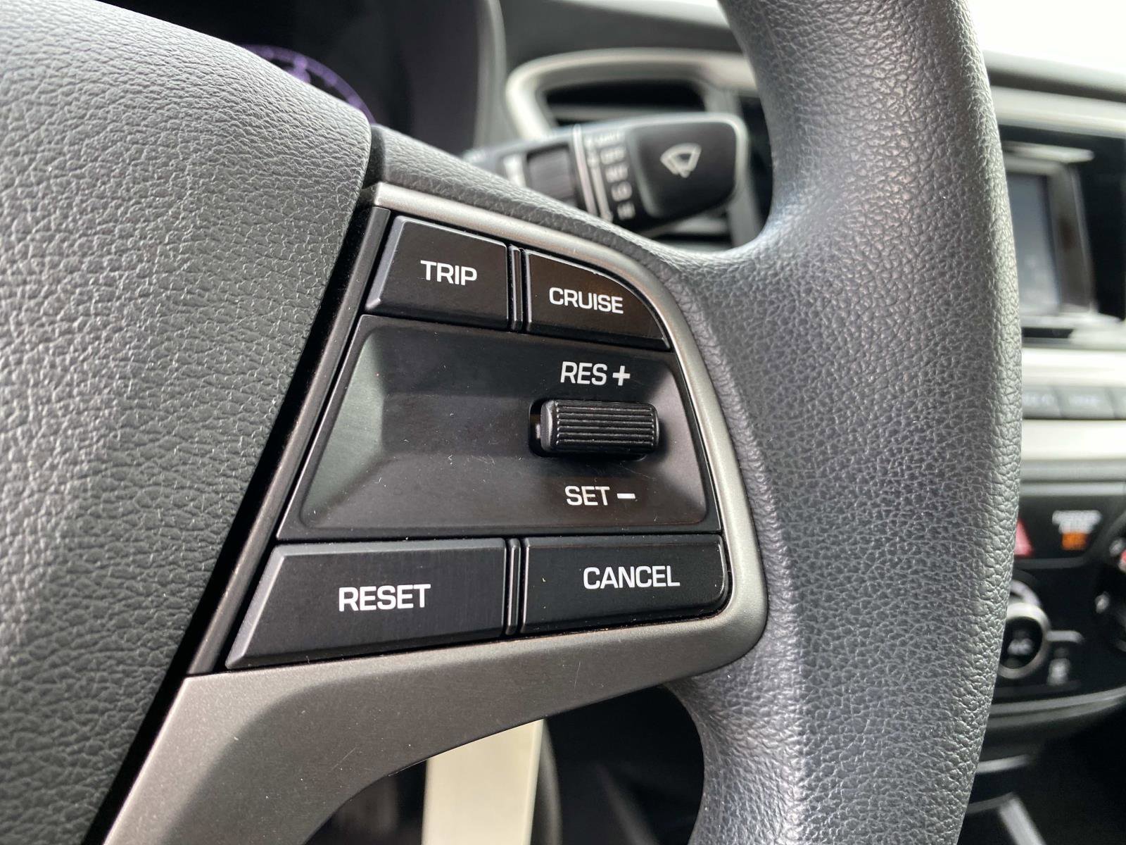 Used 2021 Hyundai Accent SE image 14