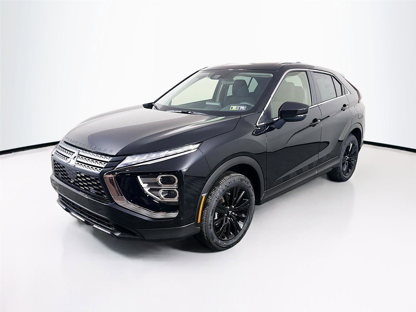 New 2026 Mitsubishi Eclipse Cross LE image 3