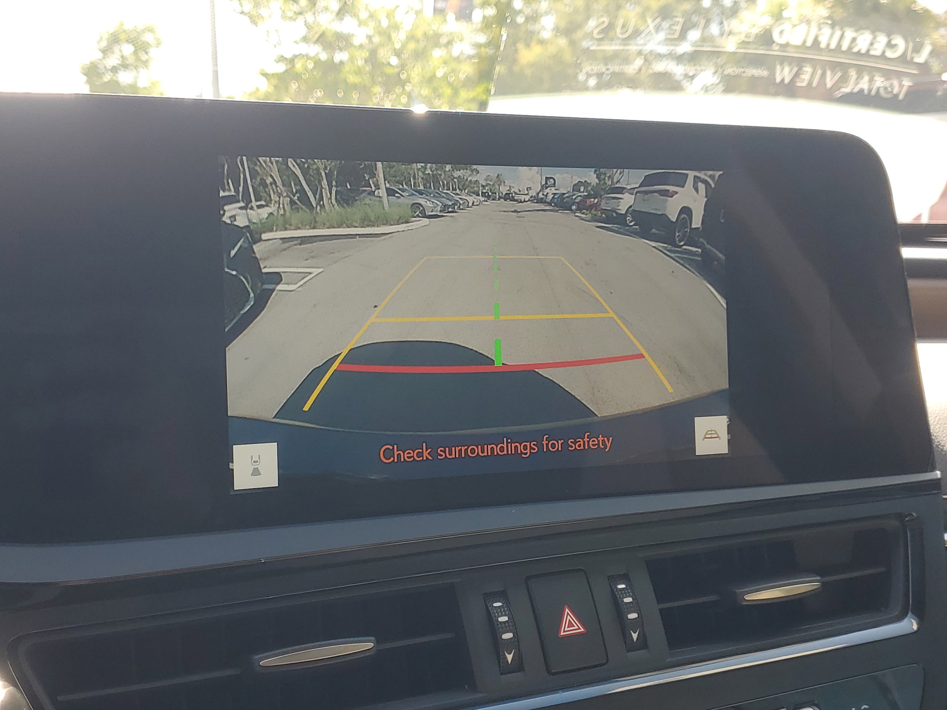 Used 2023 Lexus ES 300h w/ Premium Package image 30