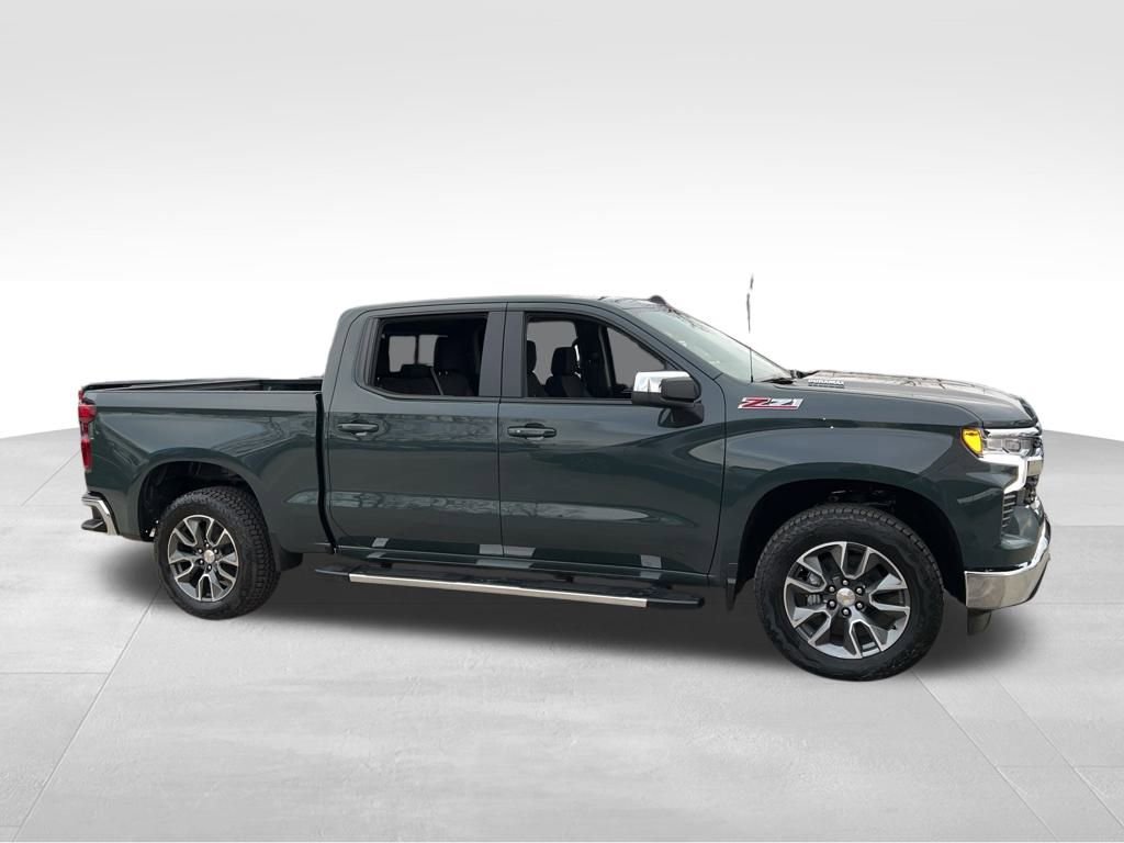 New 2025 Chevrolet Silverado 1500 LT w/ Z71 Off-Road Package image 4