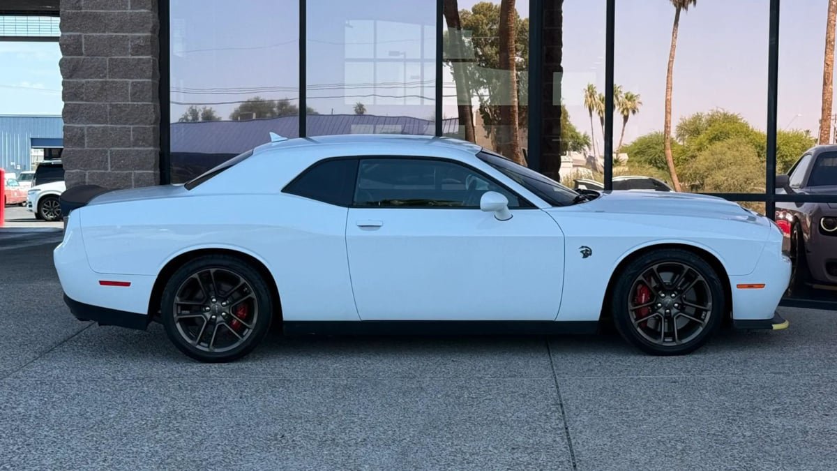 Used 2021 Dodge Challenger SRT Hellcat Redeye RWD image 14