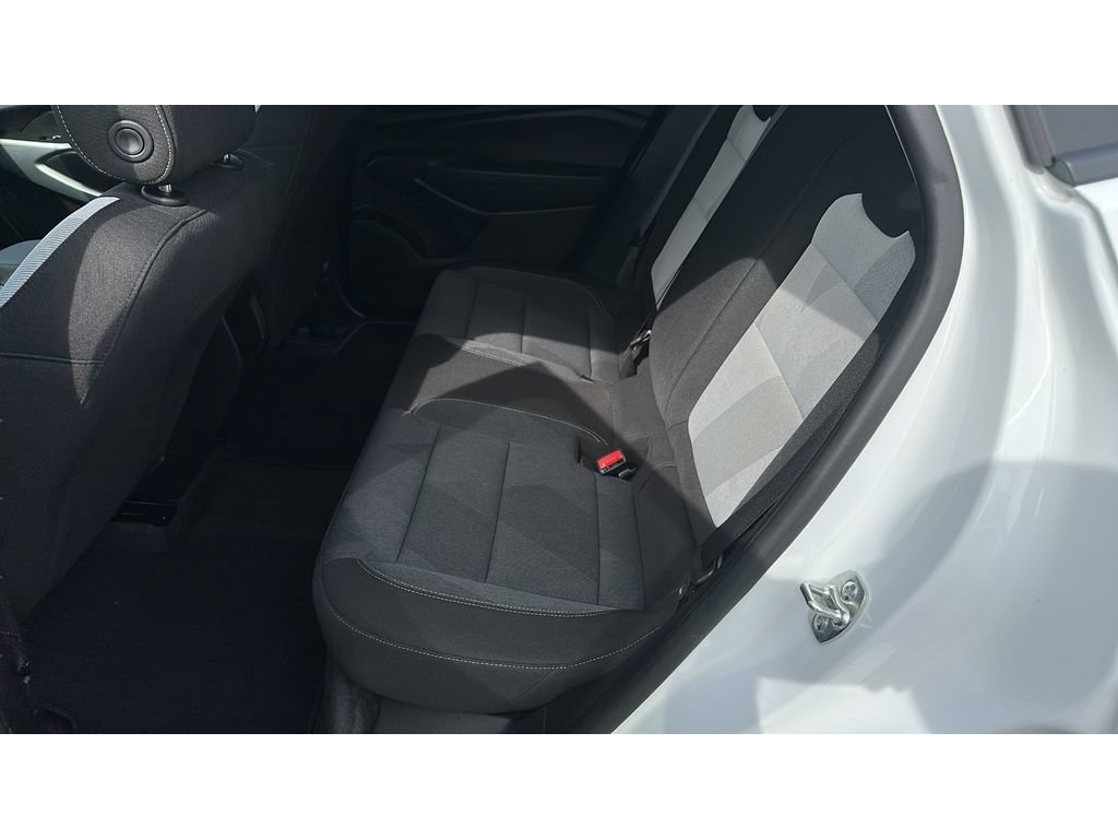 Used 2025 Chevrolet Trax LS FWD image 18