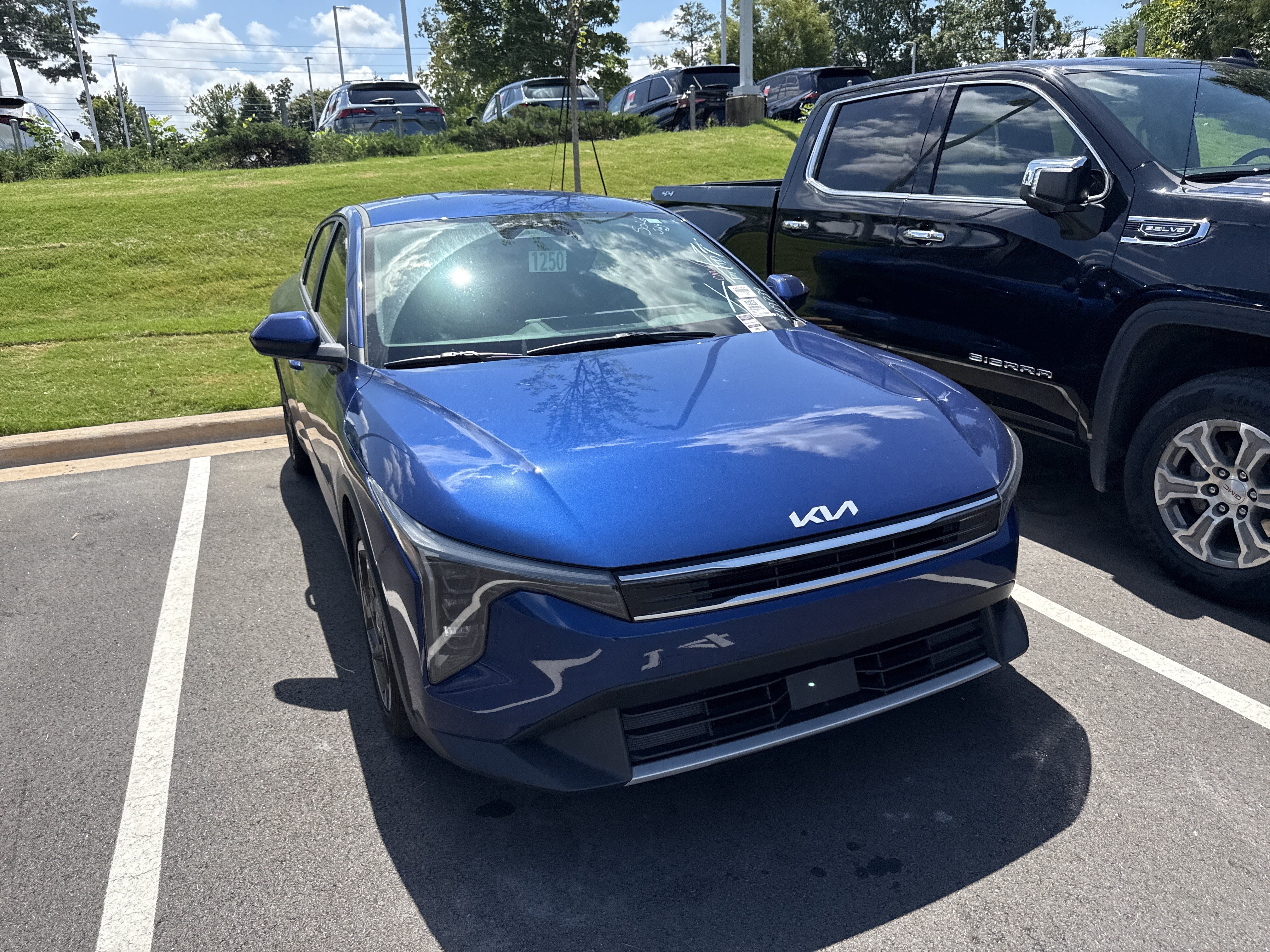 Used 2025 Kia K4 EX FWD image 3