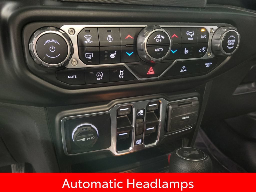 Used 2022 Jeep Wrangler Unlimited Sport AWD/4WD image 18