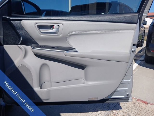 Used 2016 Toyota Camry XLE image 12