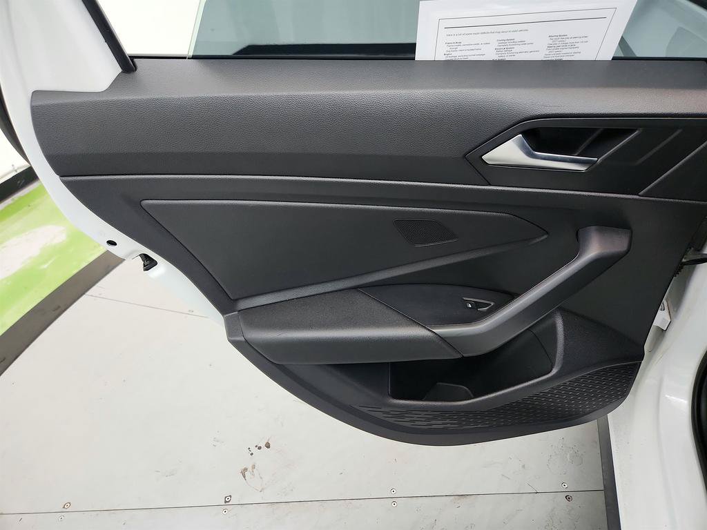 Used 2020 Volkswagen Jetta GLI FWD image 23