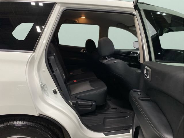 Used 2018 Nissan Pathfinder S AWD/4WD image 27