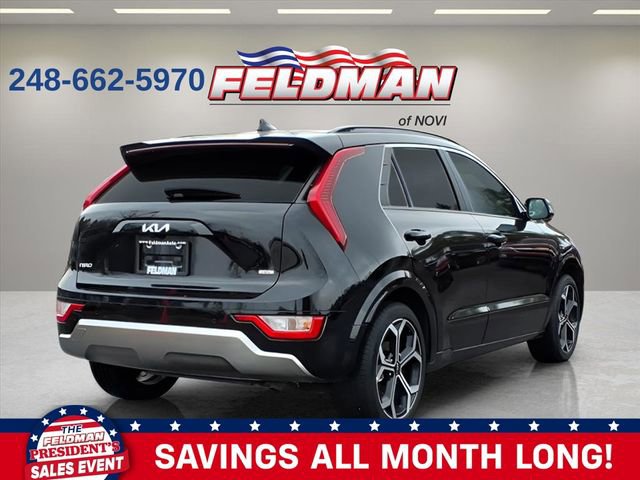 Used 2024 Kia Niro EX Touring image 6