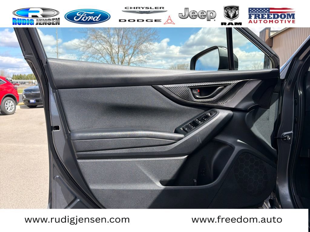 Used 2023 Subaru Crosstrek 2.0i image 10