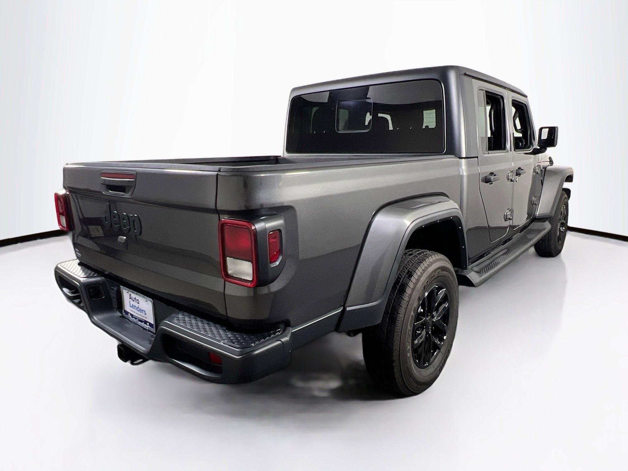 Used 2022 Jeep Gladiator Sport image 5