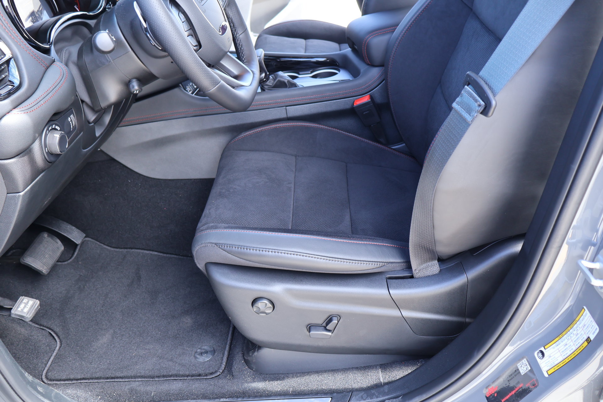 New 2027 Dodge Durango GT AWD/4WD image 12