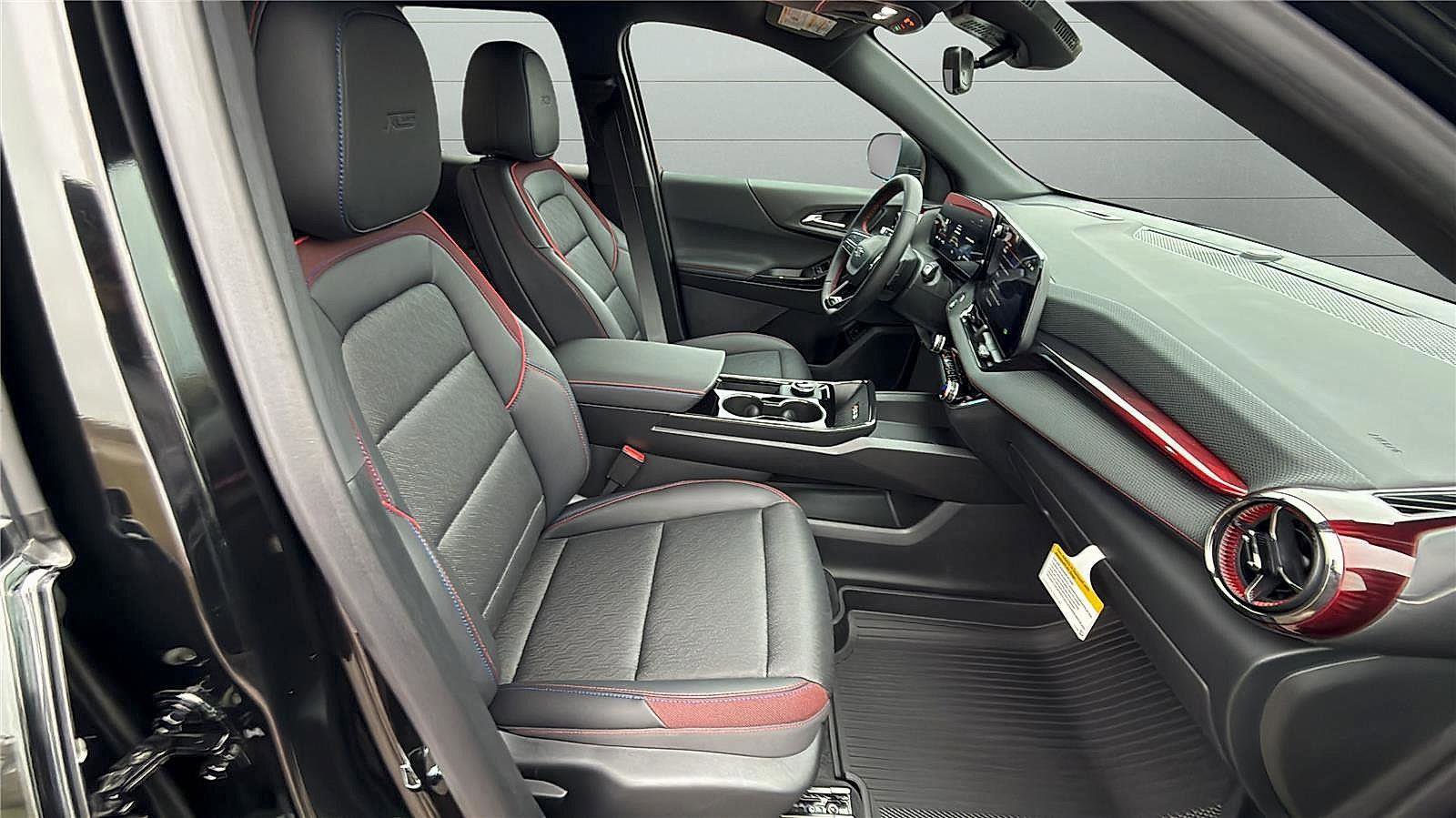 New 2026 Chevrolet Equinox RS w/ Safety and Technology Package image 22