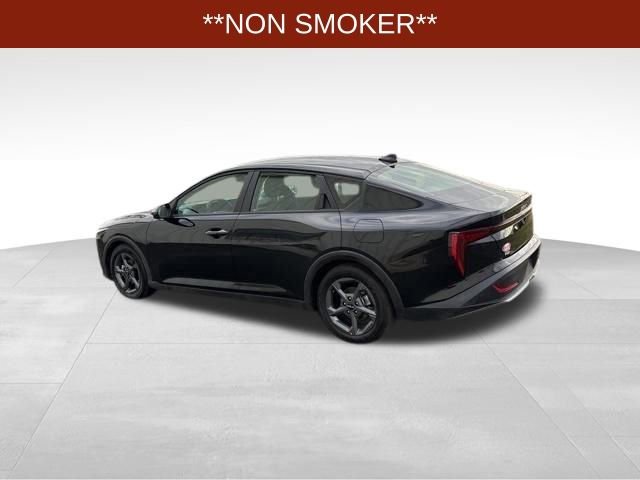 Used 2025 Kia K4 LXS image 4