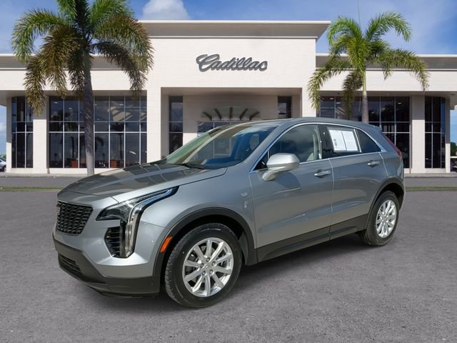 Certified 2023 Cadillac XT4 Luxury image 6