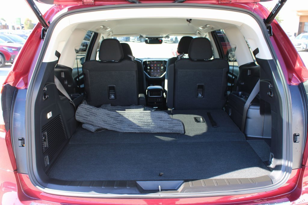 Certified 2025 Subaru Ascent Premium image 28