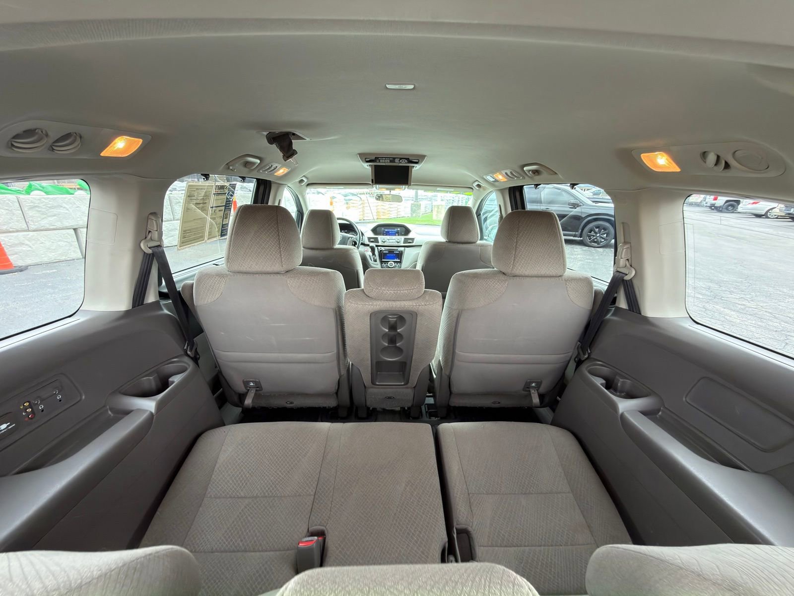 Used 2016 Honda Odyssey SE image 32