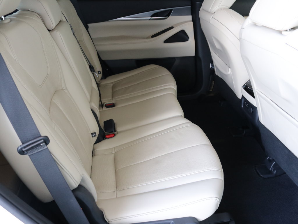 Used 2023 INFINITI QX60 Luxe AWD/4WD image 42