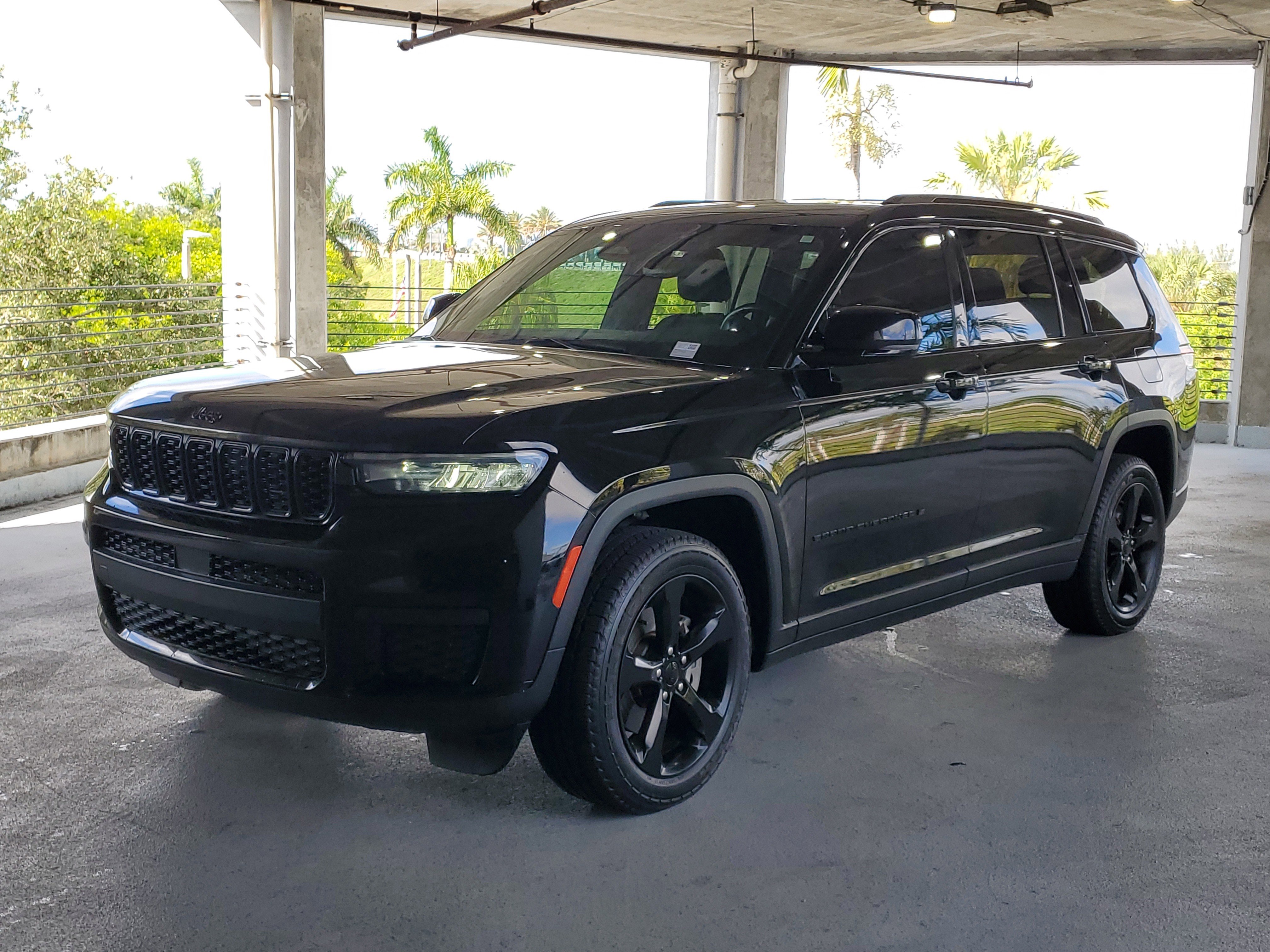 Used 2021 Jeep Grand Cherokee L Laredo AWD/4WD image 4