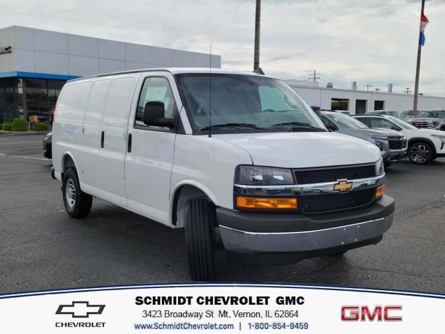 New 2025 Chevrolet Express 2500 w/ Driver Convenience Package image 3
