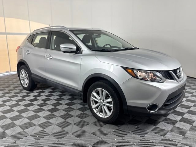 Used 2017 Nissan Rogue Sport SV w/ SV Premium Package AWD/4WD image 29