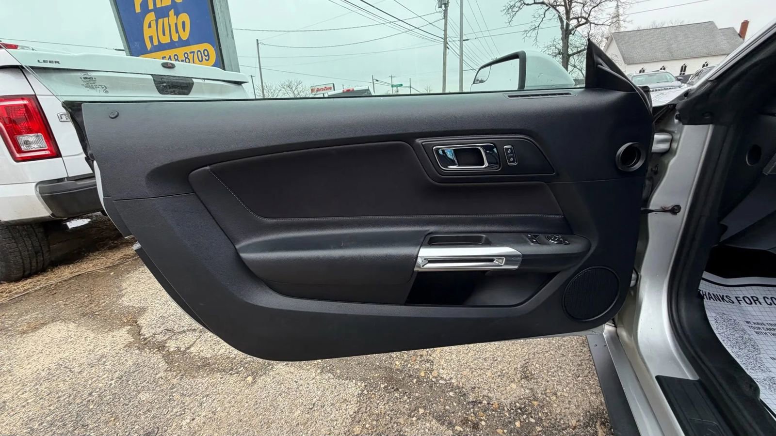 Used 2016 Ford Mustang Coupe image 18