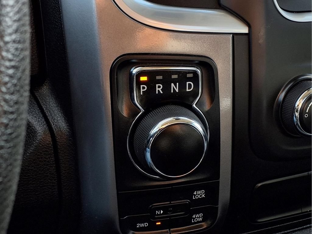 Used 2024 RAM 1500 Classic SLT AWD/4WD image 18