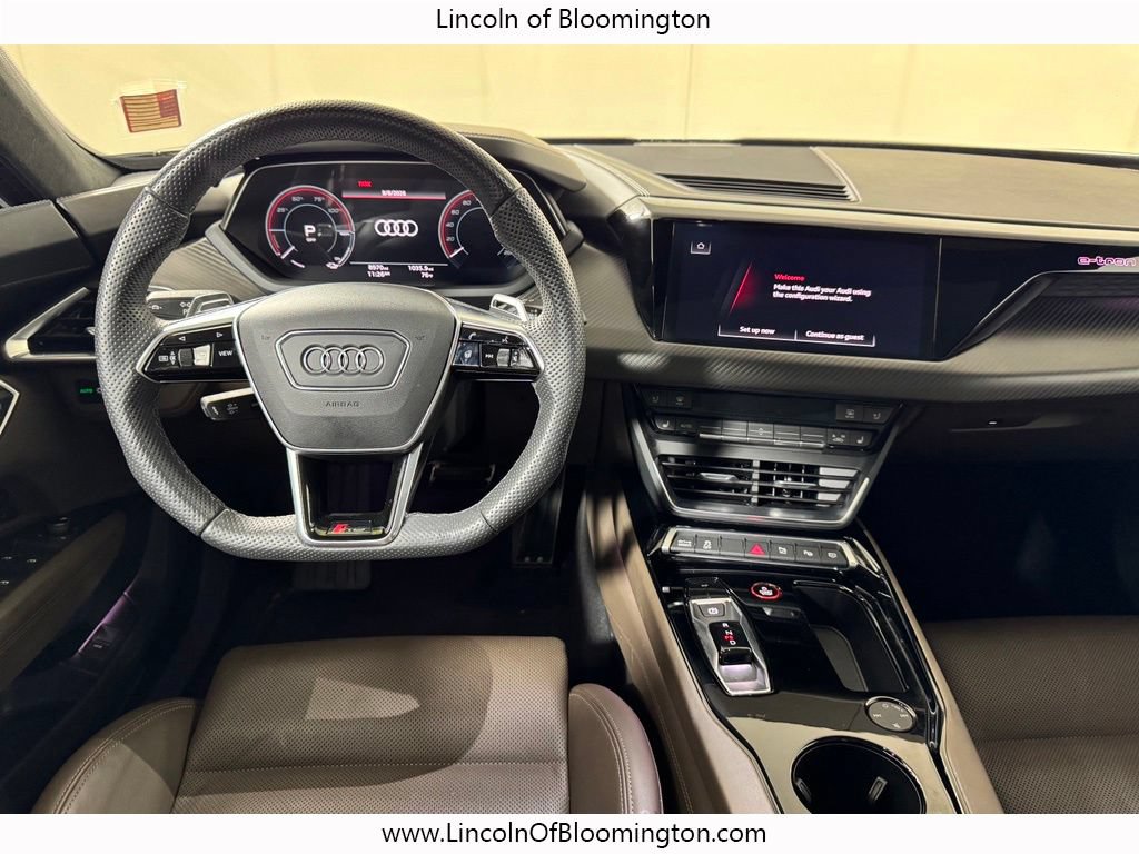 Used 2024 Audi RS e-tron GT w/ Carbon Performance Package AWD/4WD image 17