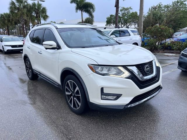 Used 2018 Nissan Rogue SL w/ Premium Package image 1