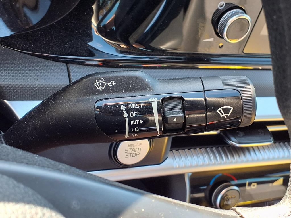 Used 2022 Kia K5 LXS FWD image 18