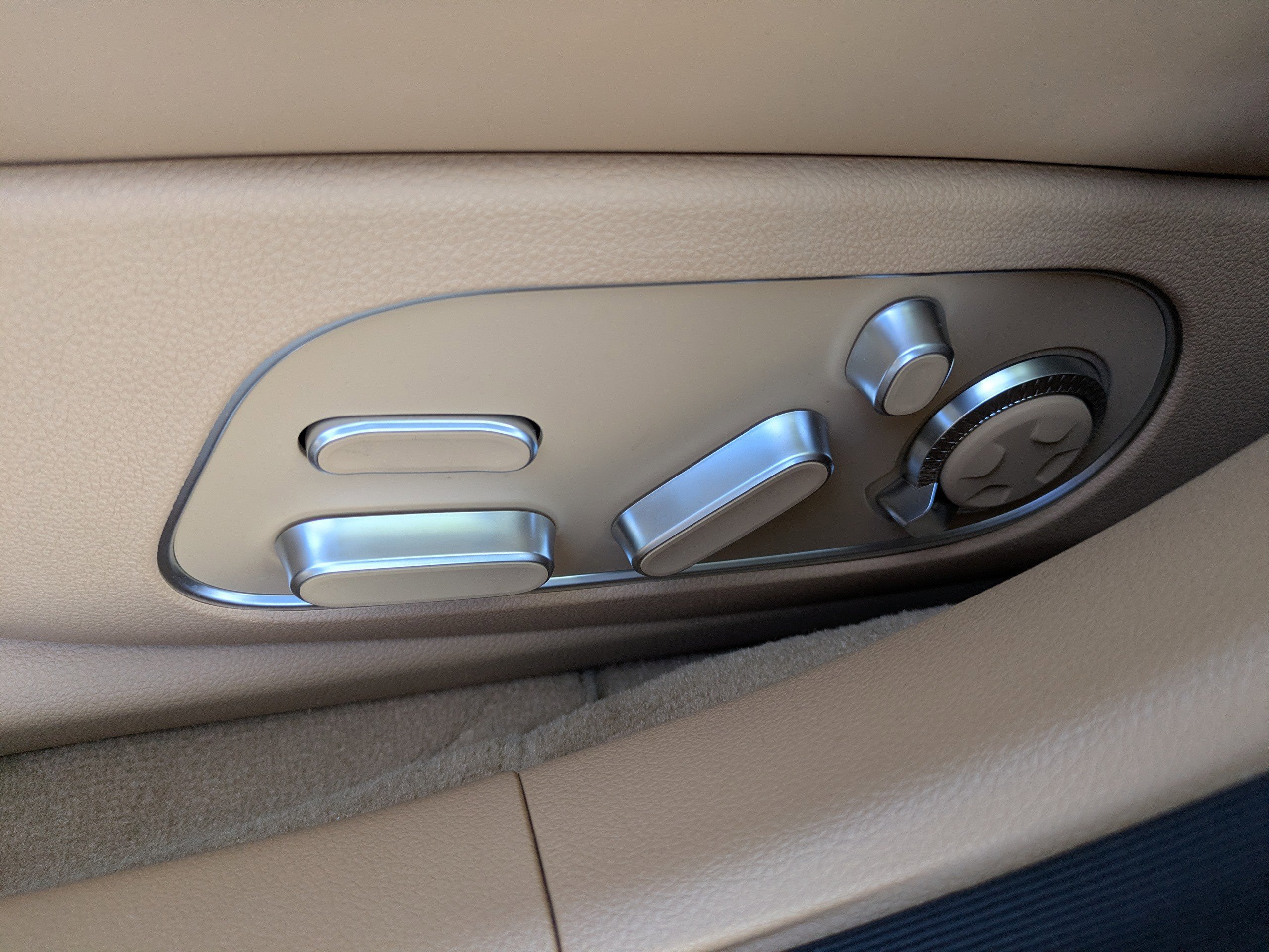 New 2026 Genesis G90 3.5T AWD/4WD image 18