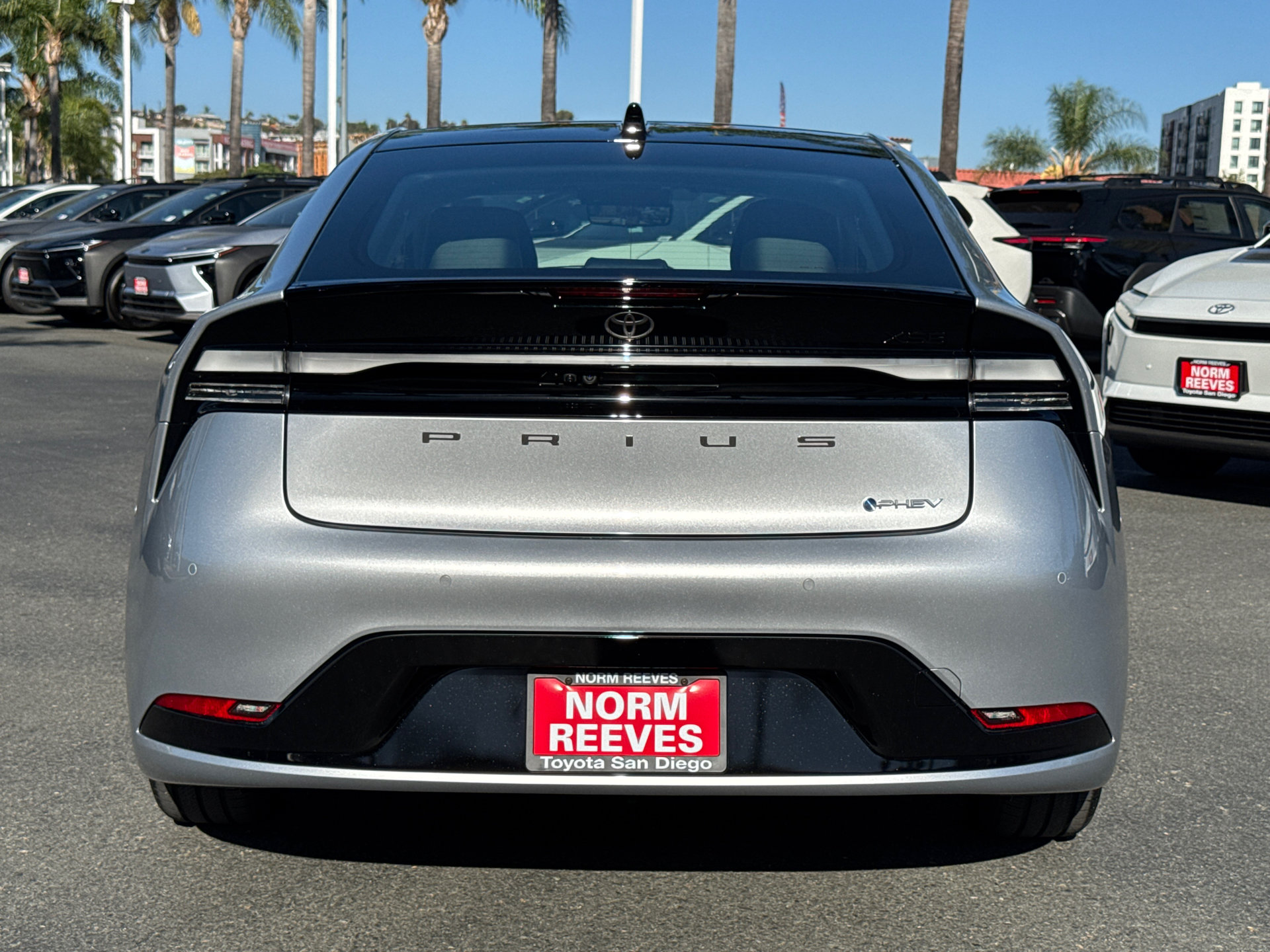 New 2027 Toyota Prius Plug-In Hybrid FWD image 12