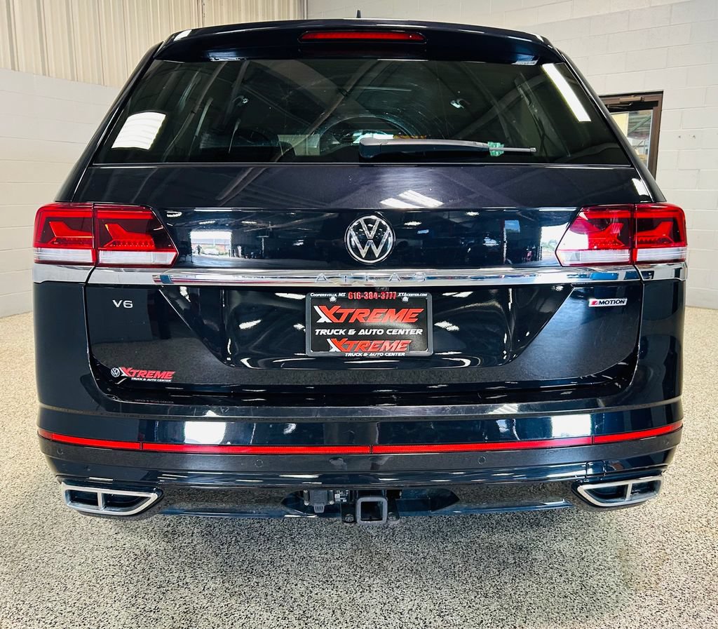 Used 2022 Volkswagen Atlas SEL Premium R-Line AWD/4WD image 5