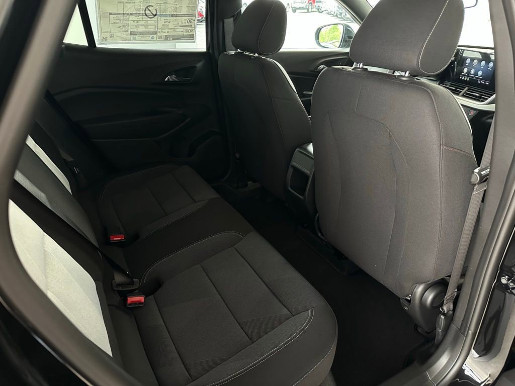 New 2026 Chevrolet Trax RS image 18