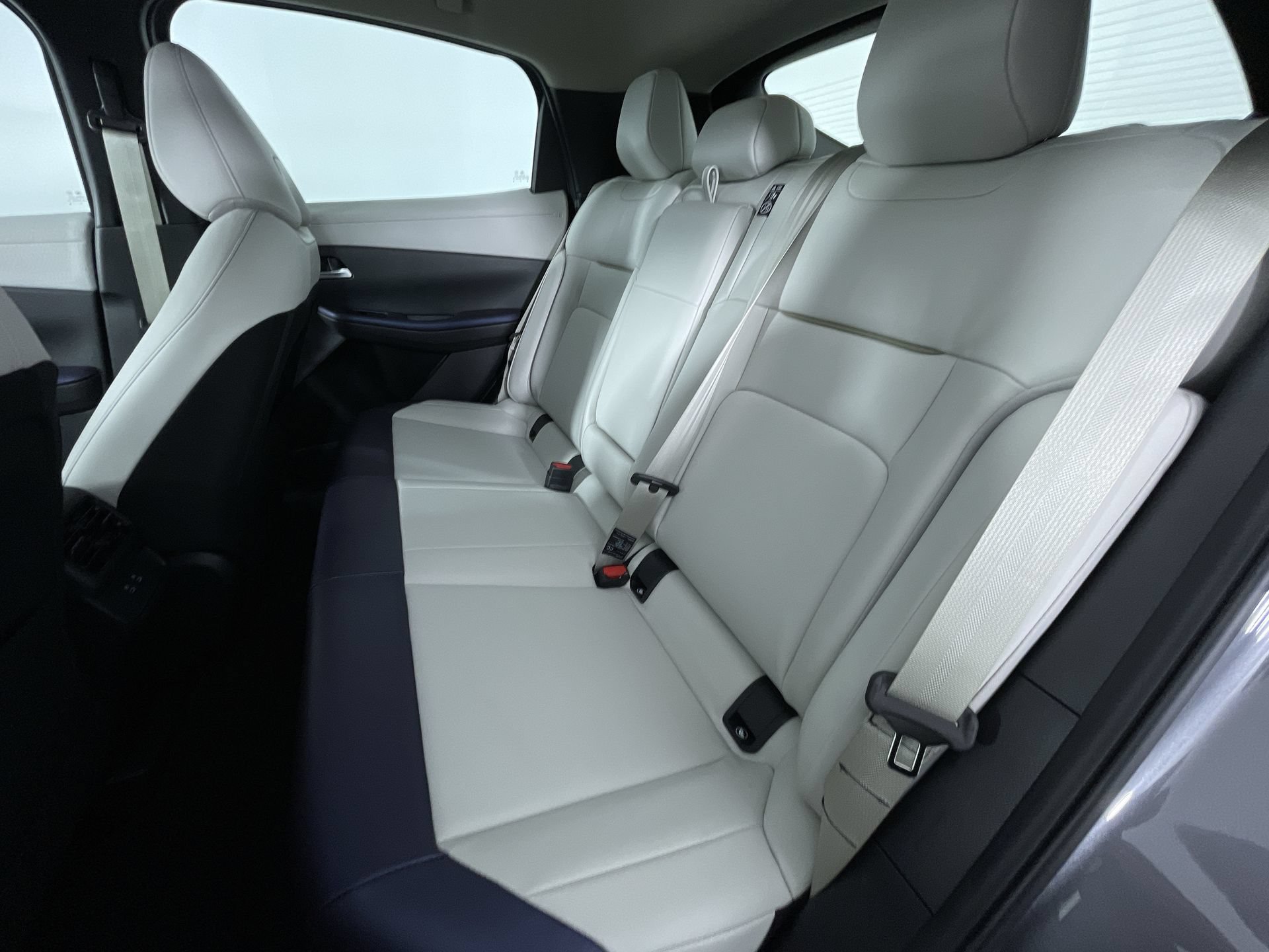 New 2026 Nissan Leaf SV+ w/ Floor Mat Package (SV+) FWD image 23