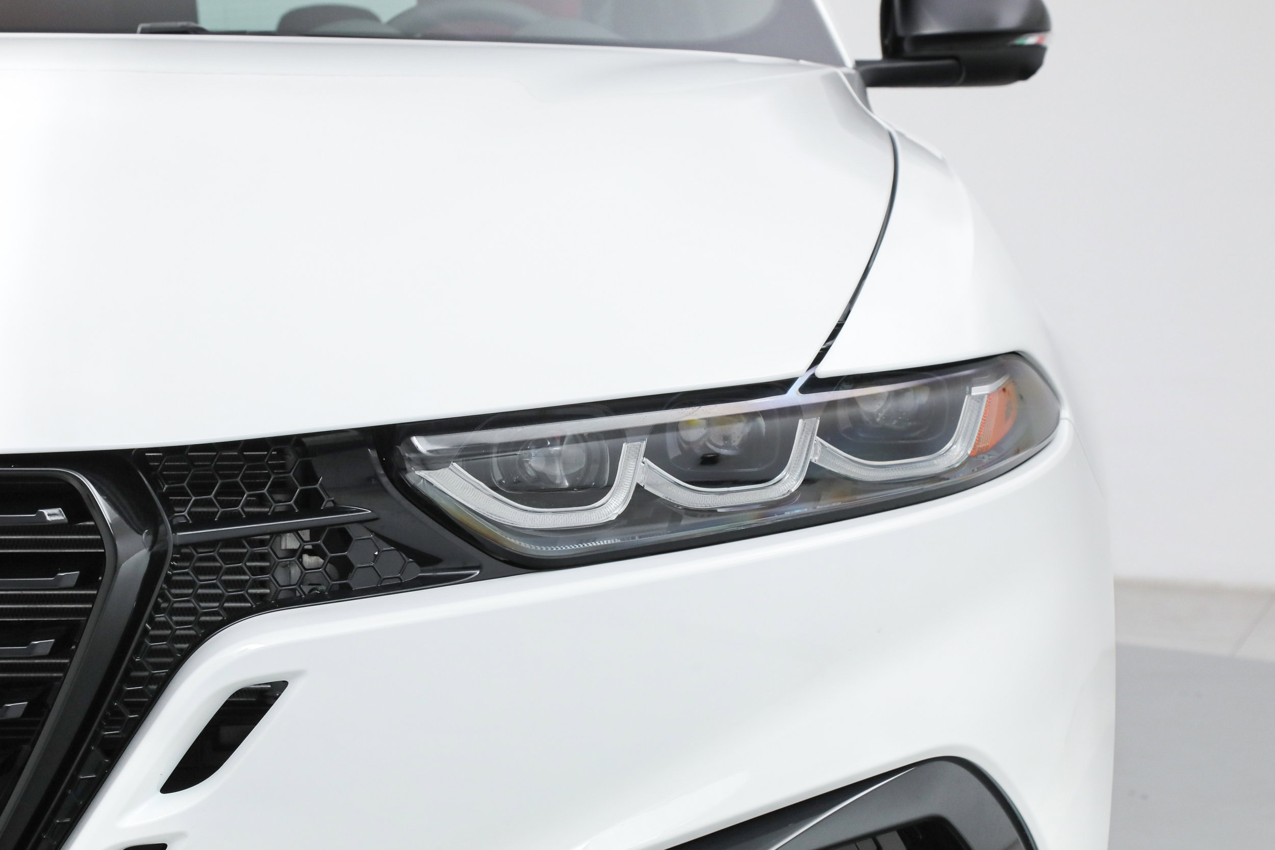 New 2026 Alfa Romeo Tonale Sprint w/ Red Premium Package image 9