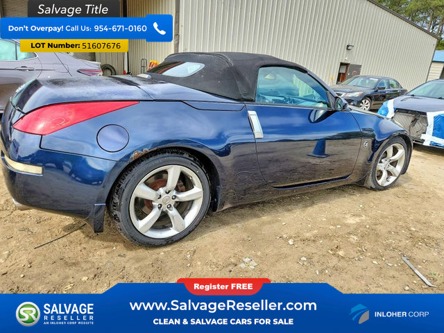 Used 2007 Nissan 350Z Touring RWD image 4
