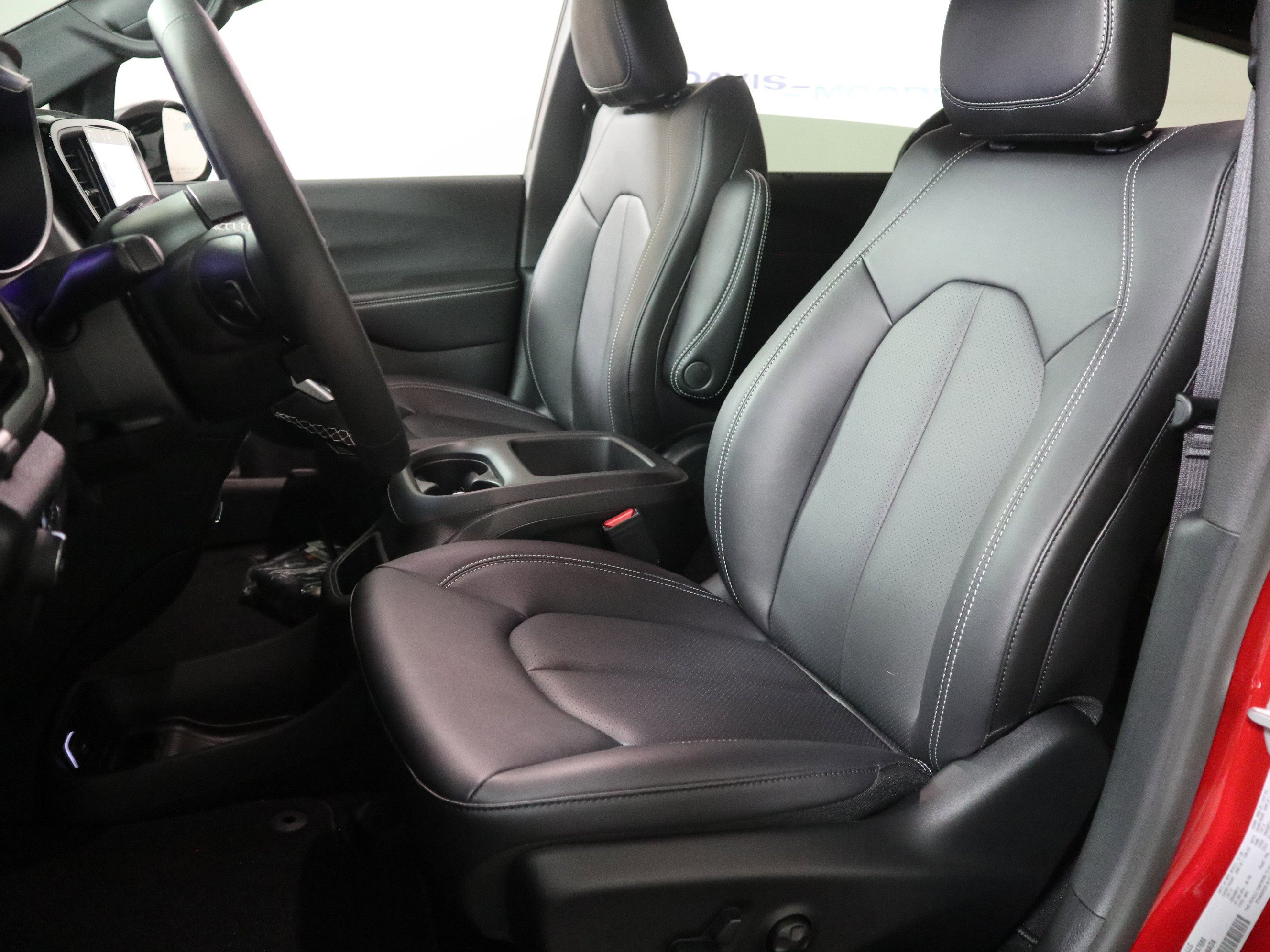 New 2026 Chrysler Pacifica Select image 23