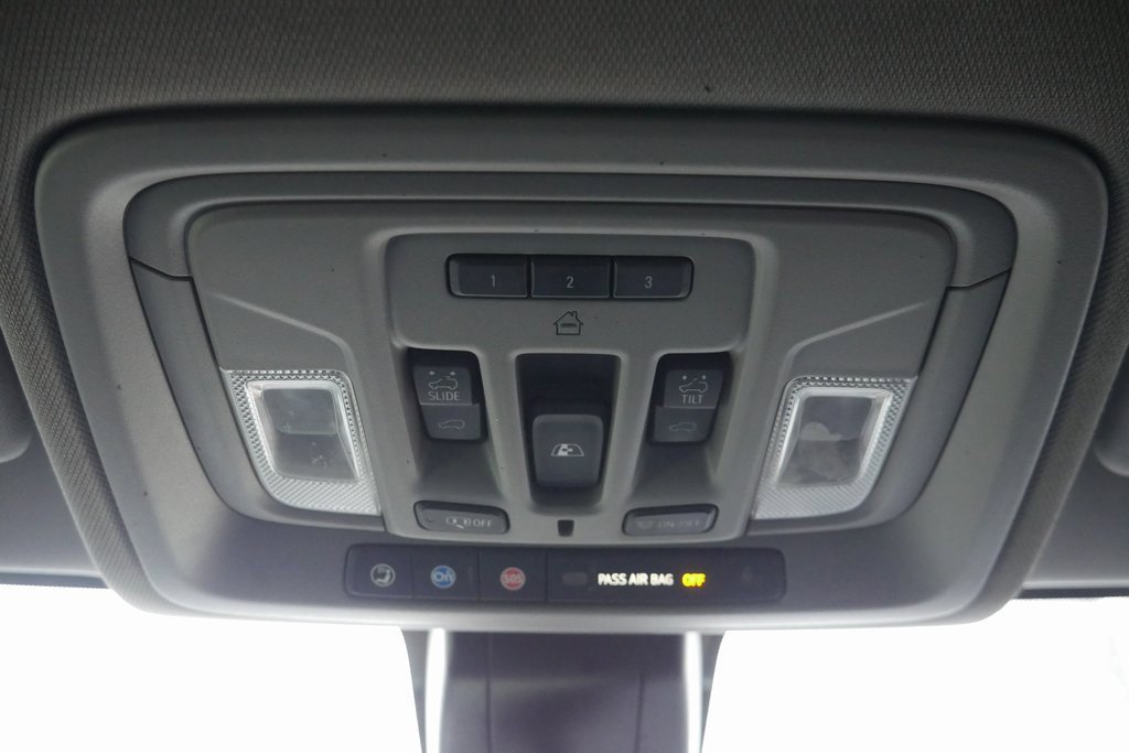 Used 2022 Chevrolet Silverado 3500 LTZ w/ LTZ Premium Package image 22