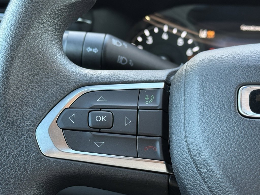 Used 2024 Jeep Compass Sport image 18