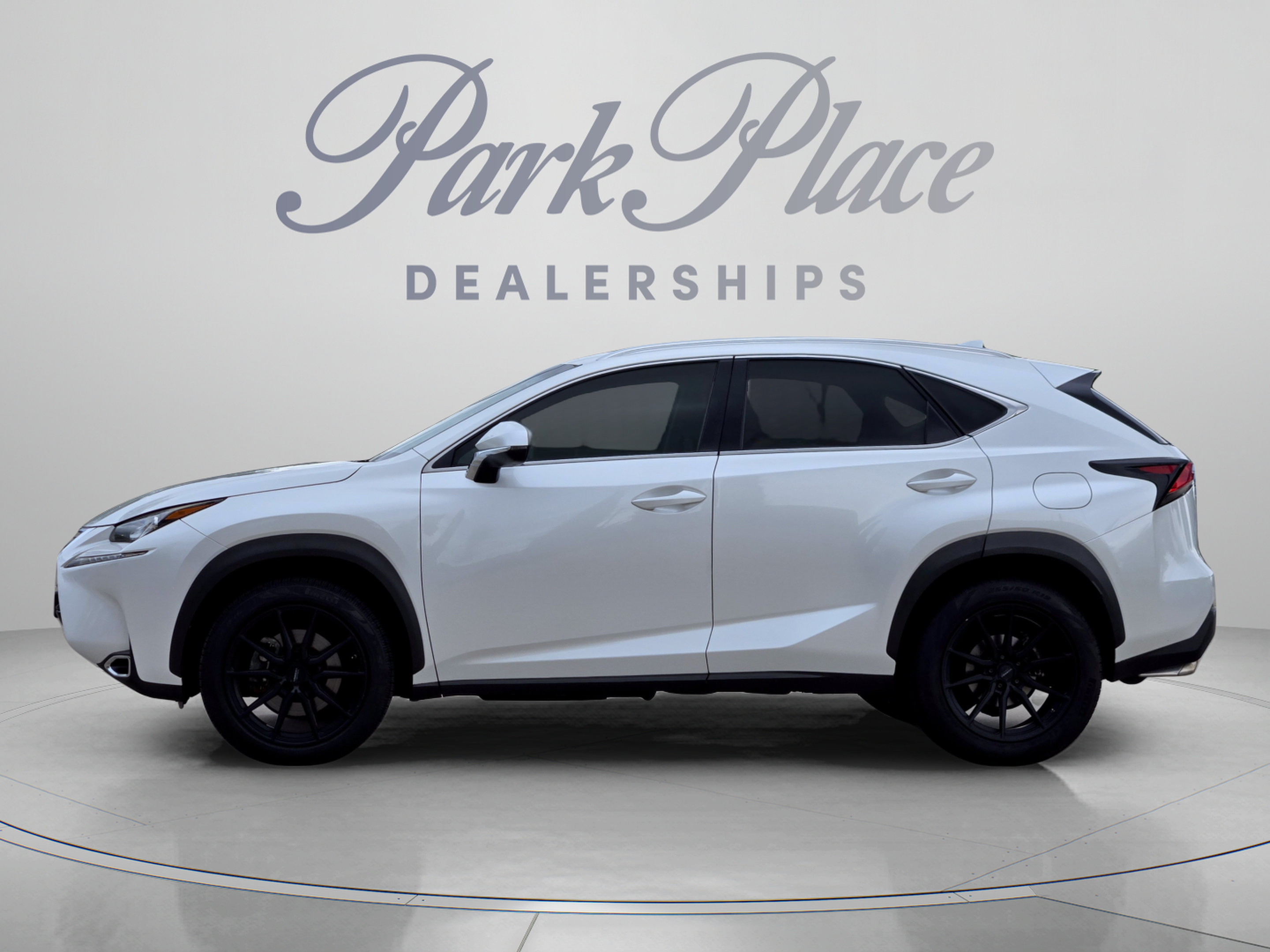 Used 2016 Lexus NX 200t FWD image 2