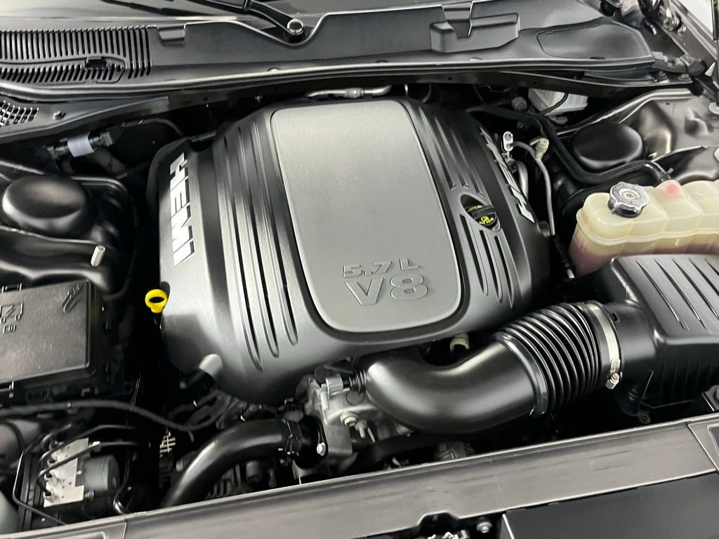 Used 2023 Dodge Challenger R/T w/ Plus Package image 34