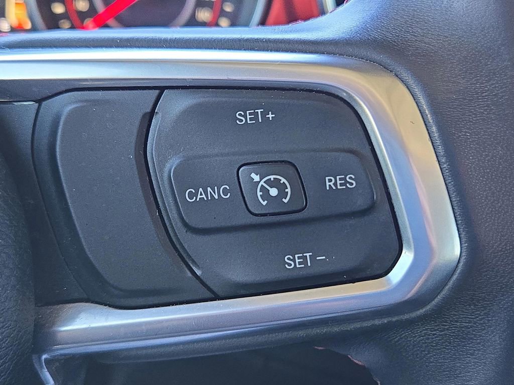 Used 2018 Jeep Wrangler Unlimited Rubicon image 30