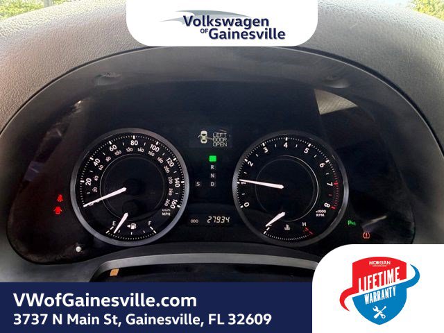 Used 2010 Lexus IS 250C RWD image 15