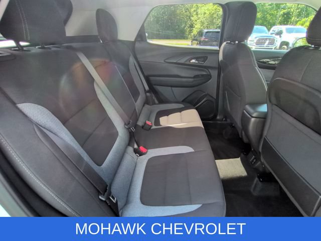 Used 2025 Chevrolet TrailBlazer LT w/ Convenience Package AWD/4WD image 26