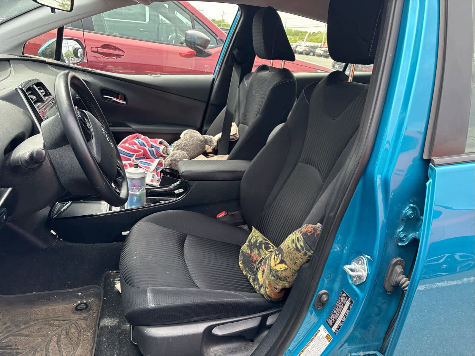 Used 2021 Toyota Prius Prime LE FWD image 5