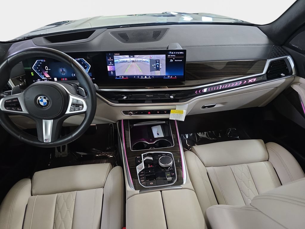 Used 2024 BMW X7 xDrive40i w/ M Sport Package AWD/4WD image 11