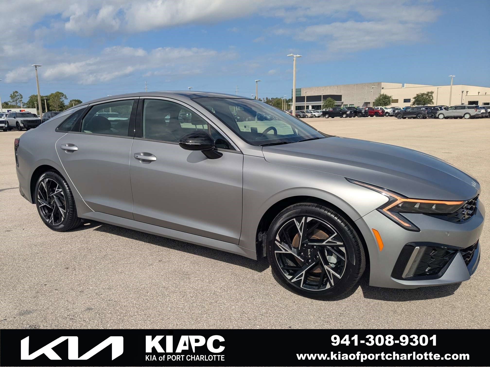 Used 2025 Kia K5 GT-Line w/ GT-Line Premium Package FWD image 1